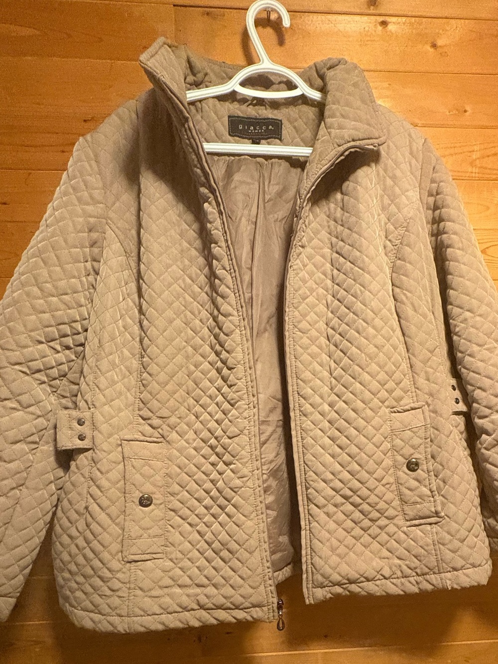 giacca Quilted Puffer Jacket in Light Taupe Beige